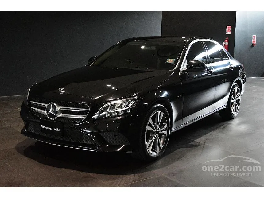 2021 Mercedes-Benz C300 e Avantgarde Sedan