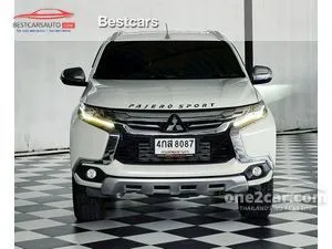 2015 Mitsubishi PAJERO SPORT 2.4 GT SUV
