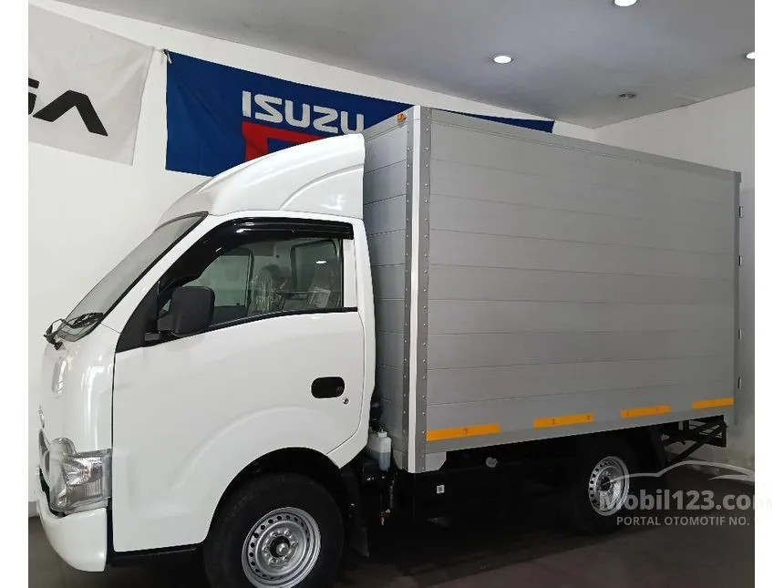2025 Isuzu Traga Box Semi Aluminium Pickup