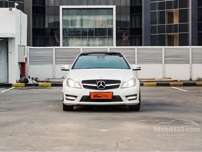 2011 Mercedes-Benz C250 AMG Coupe