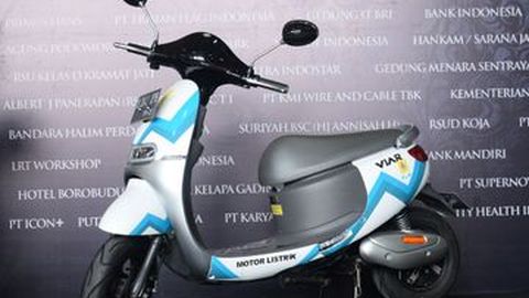 Limbah Baterai Viar Q1 Jadi Sumber Tenaga Lampu Jalan