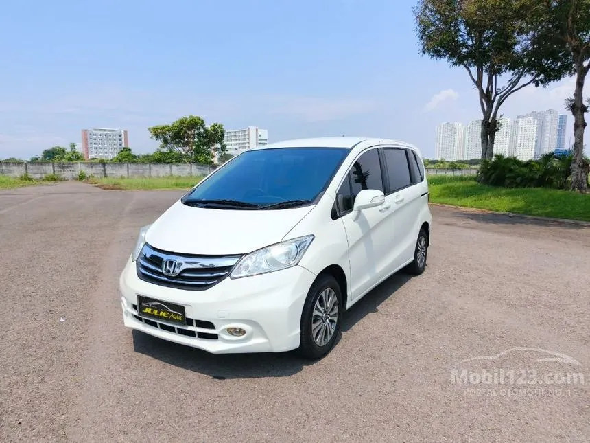 2013 Honda Freed E MPV