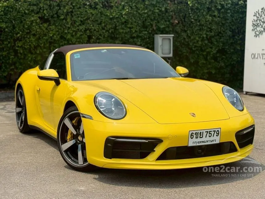 2021 Porsche 911 Targa 4 Convertible