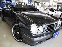 2001 Mercedes-Benz E240 2.6 W210 (ปี 95-03) Avantgarde Sedan AT