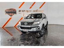 2016 Toyota Fortuner 2.8 (ปี 15-18) V 4WD SUV