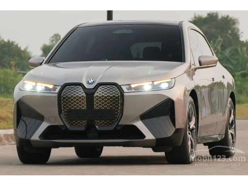 2023 BMW iX xDrive40 Sport SUV