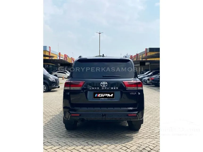 2025 Toyota Land Cruiser 300 VX-R SUV