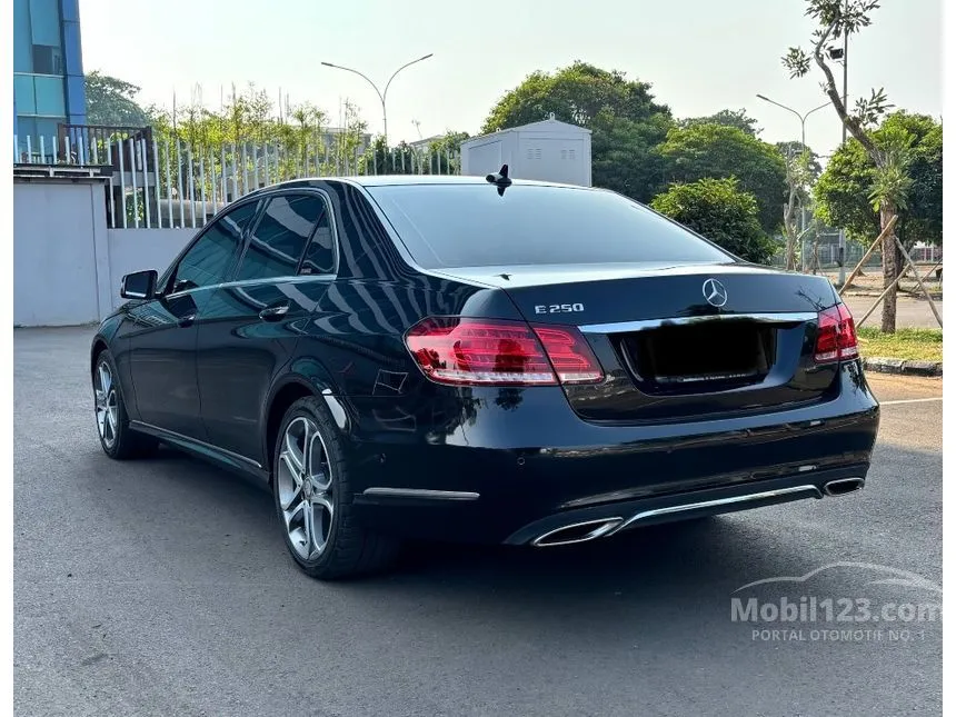 2015 Mercedes-Benz E250 Avantgarde Sedan
