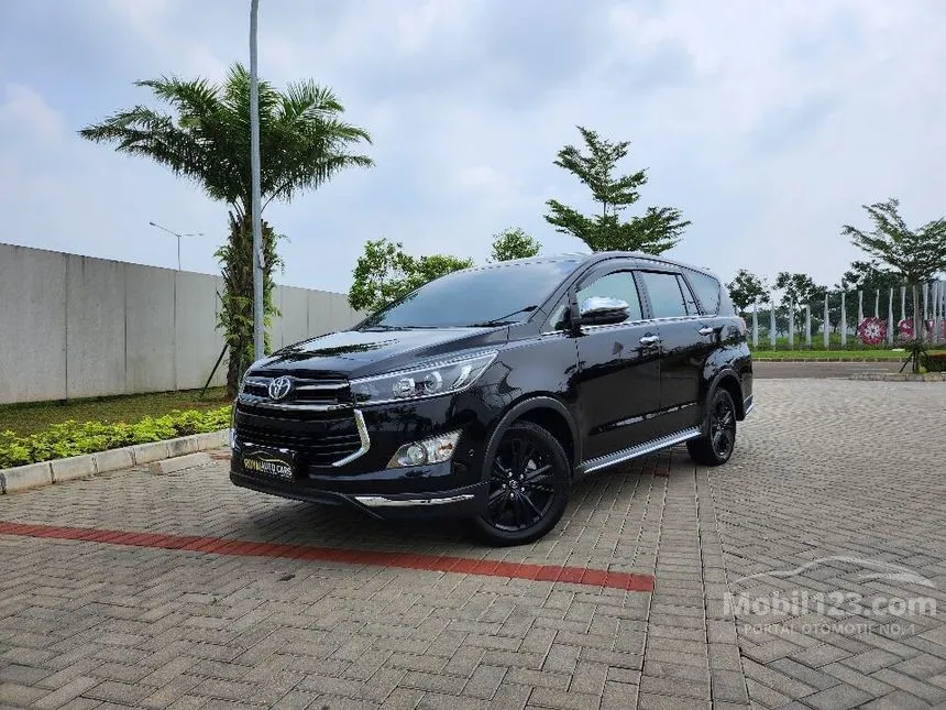 Jual Mobil Toyota Innova Venturer 2019 2.4 di DKI Jakarta Automatic Wagon Hitam Rp 376.000.000