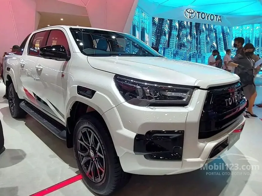 2023 Toyota Hilux GR Sport Pick-up