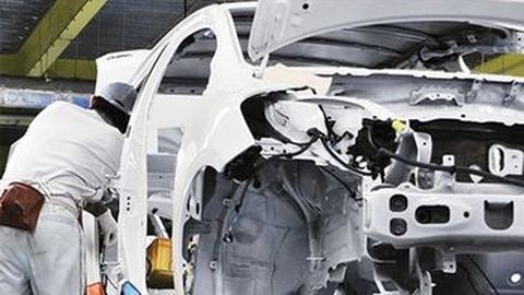 Toyota Revisi Penjualan di Thailand