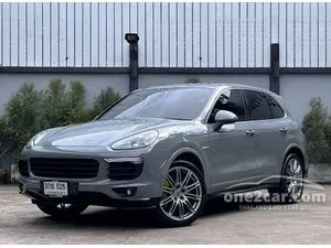 2016 Porsche CAYENNE 3.0 S E-Hybrid SUV