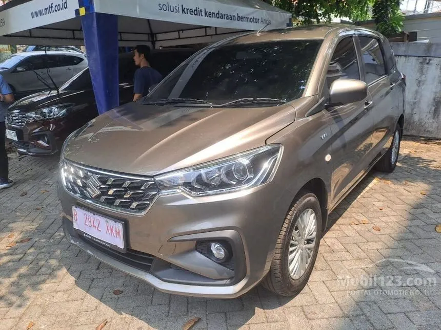 Jual Mobil Suzuki Ertiga 2024 GL 1.5 di Jawa Barat Manual MPV Abu