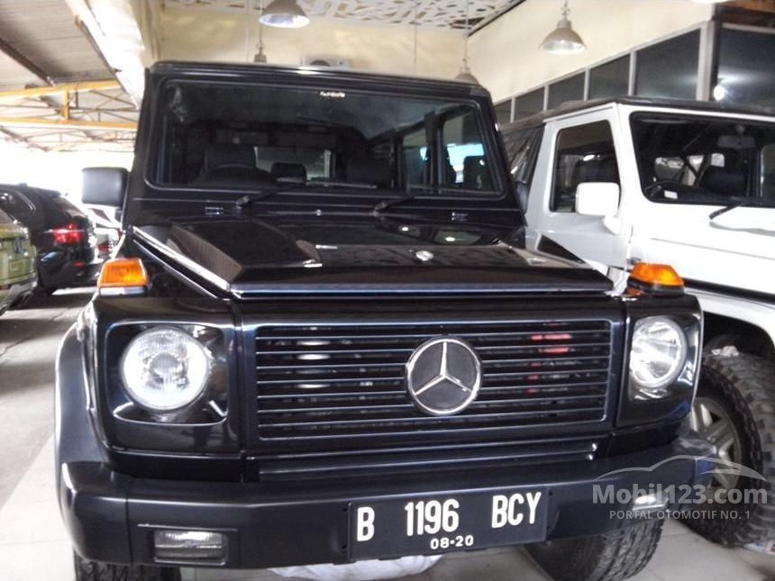 Jual Mobil  Mercedes  Benz  G300 1998 W463 L6 3 0 3 0 di DKI 