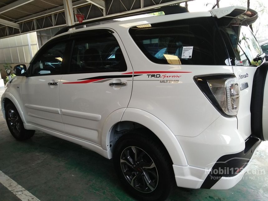  Gambar  Perbedaan Toyota Rush  Trd  Sportivo Astra Indonesia 