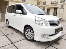 2016 Toyota NAV1 2.0 V Limited MPV