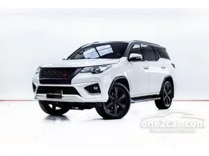 2017 Toyota FORTUNER 2.8 TRD Sportivo SUV