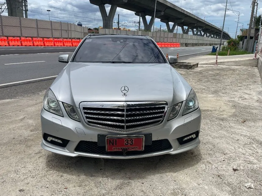 2010 Mercedes-Benz E250 CGI BlueEFFICIENCY Sedan