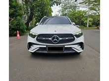 2024 Mercedes-Benz GLC300 2.0 AMG Line 4MATIC SUV White on Black Odo 9 Rb (TERMURAH)