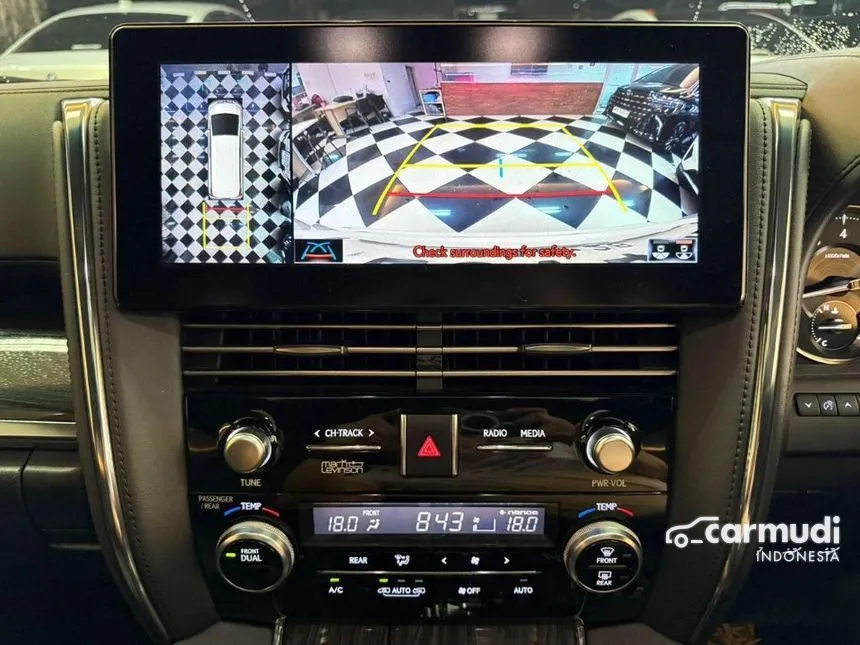 2022 Lexus LM 350 7 Seater MPV