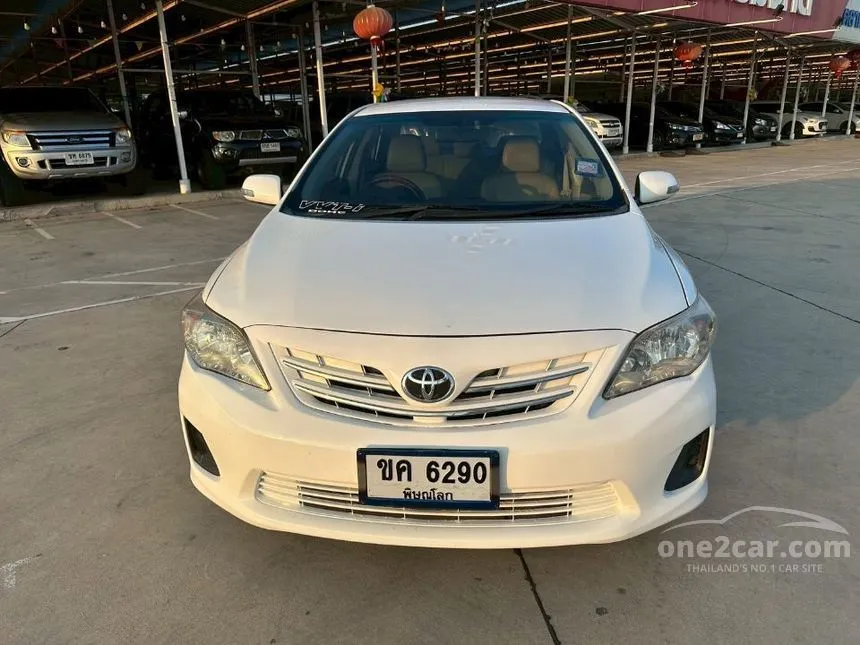 2013 Toyota Corolla Altis E Sedan