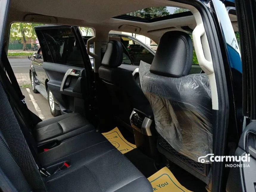 2020 Toyota Land Cruiser Prado TX SUV