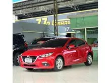 2016 Mazda 3 2.0 (ปี 14-18) C Sports Hatchback