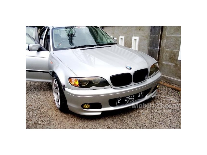 Jual Mobil  BMW  318i 2002 E46 2 0 di Jawa  Barat  Automatic 