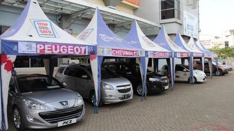 Yuk Test Drive Mobil di POMA 2014