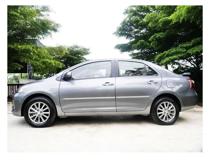 2013 Toyota VIOS E Sedan