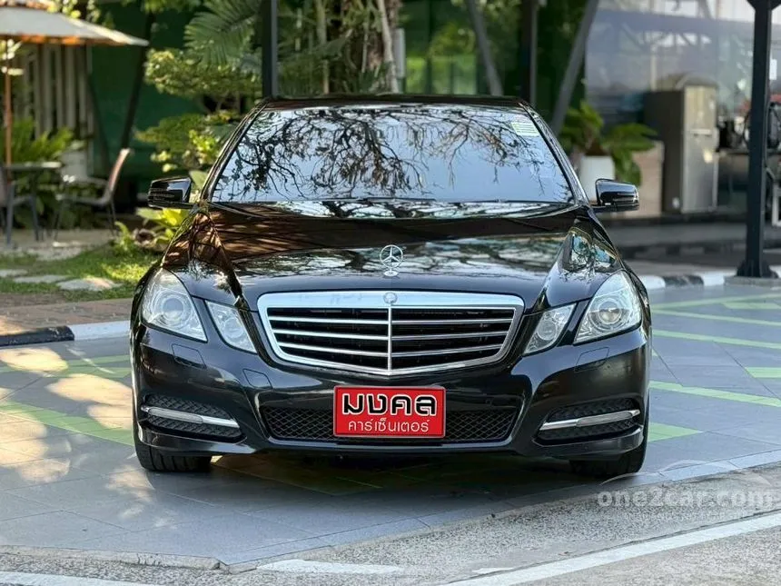 2011 Mercedes-Benz E250 Avantgarde CGI BlueEFFICIENCY Sedan