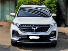 2019 Wuling Almaz 1,5 LT Lux Exclusive Wagon putih sunroof