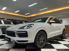Low KM Like new Porsche Cayenne 3.0 Base Spec SUV 2018/2019