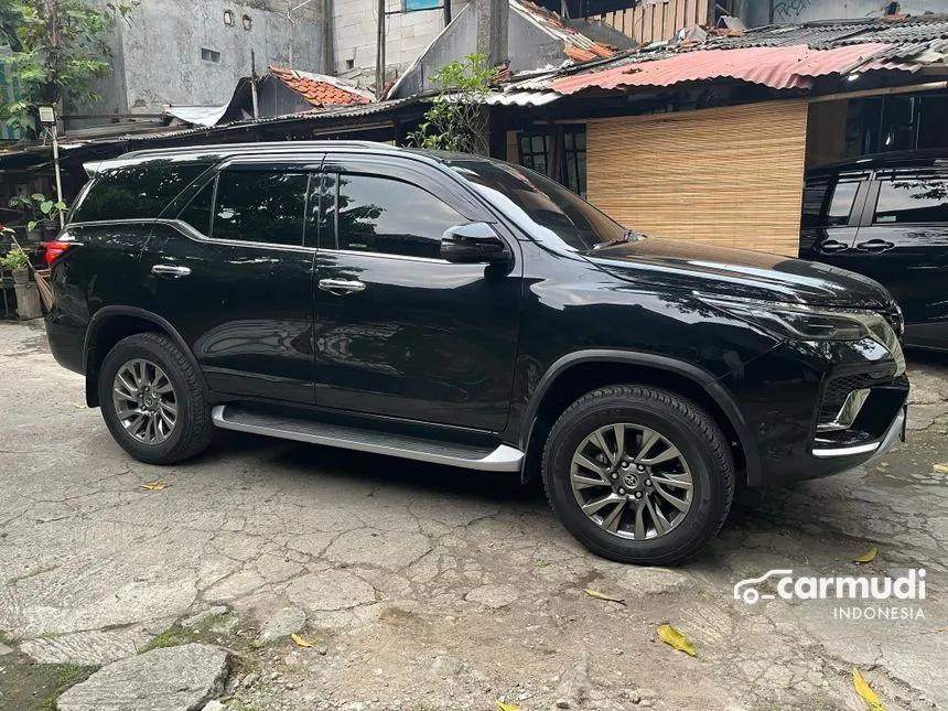 2022 Toyota Fortuner VRZ 4X2 SUV
