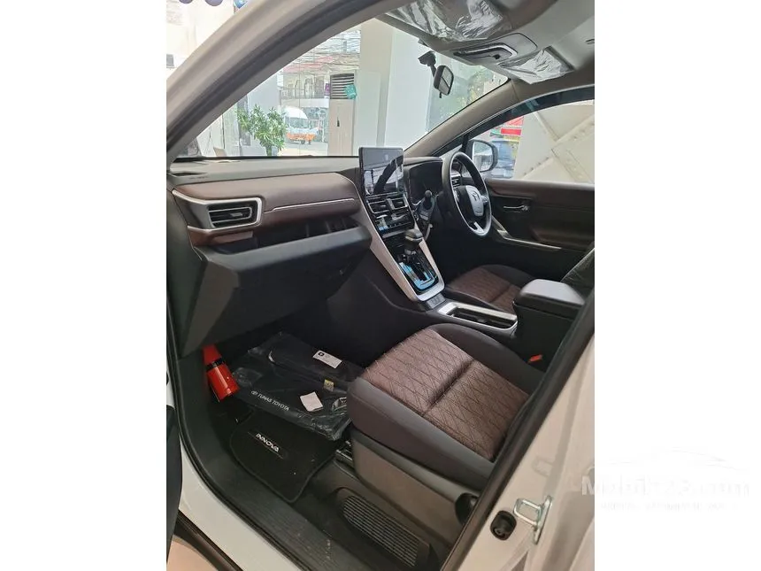 2026 Toyota Kijang Innova Zenix G HV (Premium Color) MPV