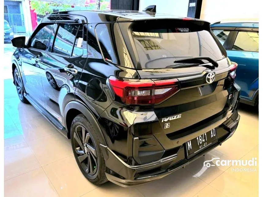 Jual Mobil Toyota Raize 2021 GR Sport TSS 1.0 di Jawa Timur Automatic Wagon Hitam Rp 235.000.000