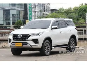 2021 Toyota FORTUNER 2.4 V SUV