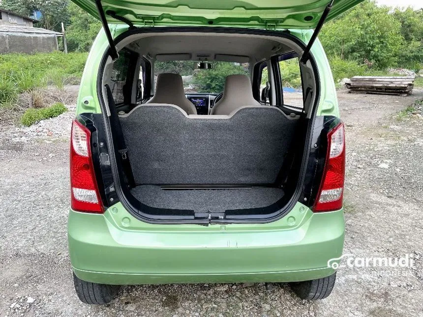 2013 Suzuki Karimun Wagon R GX Wagon R Hatchback