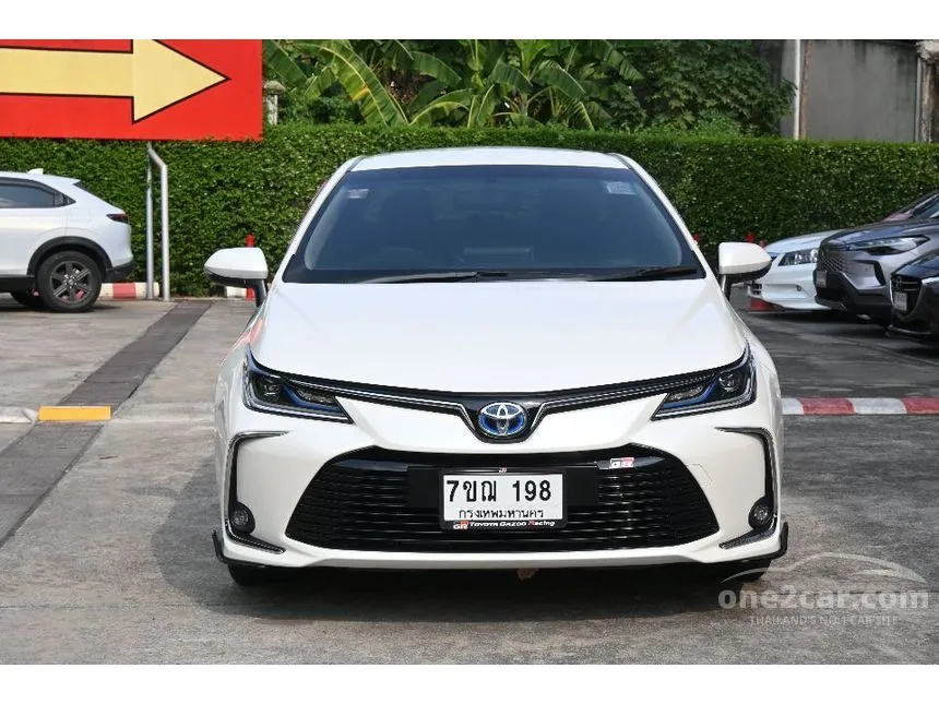 2020 Toyota Corolla Altis Hybrid Mid Sedan