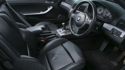 Tips Merawat Jok Mobil