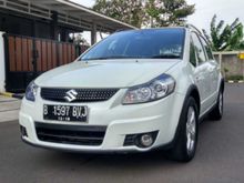 2010 Suzuki SX4 AT 1.5 Low KM 80.000 Cross Over Hatchback