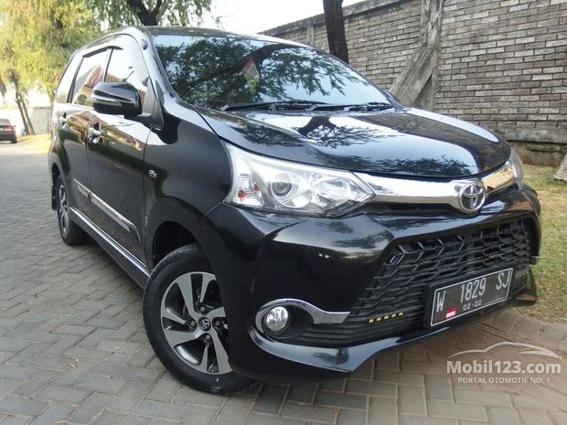 Toyota Avanza Mobil bekas dijual di Jawa-tengah Indonesia 