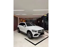 2022 Mercedes-Benz GLC200 2.0 AMG Line SUV White on Black Odo 27 Rb (TERMURAH)