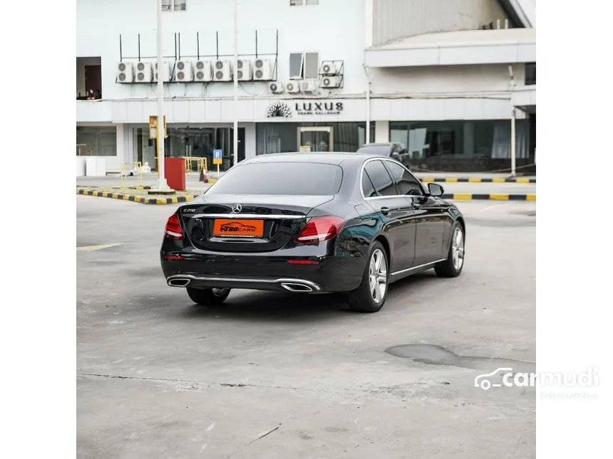 2017 Mercedes-Benz E250 Avantgarde CKD Sedan
