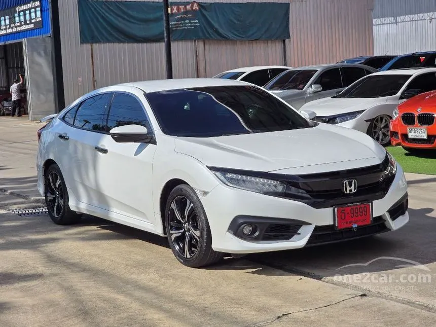 2018 Honda CIVIC Turbo RS Sedan