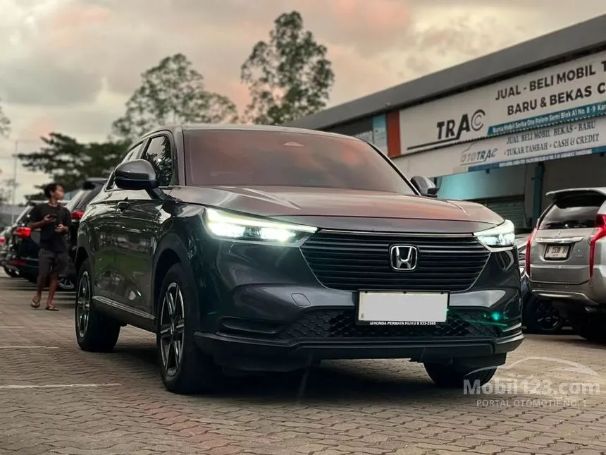 2023 Honda HR-V S SUV