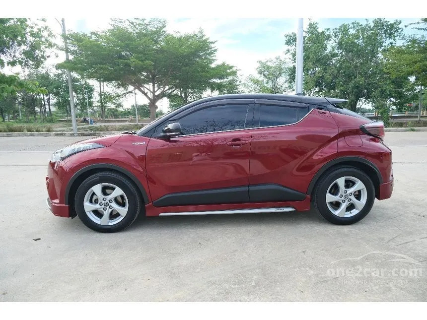 2019 Toyota C-HR HV Mid SUV