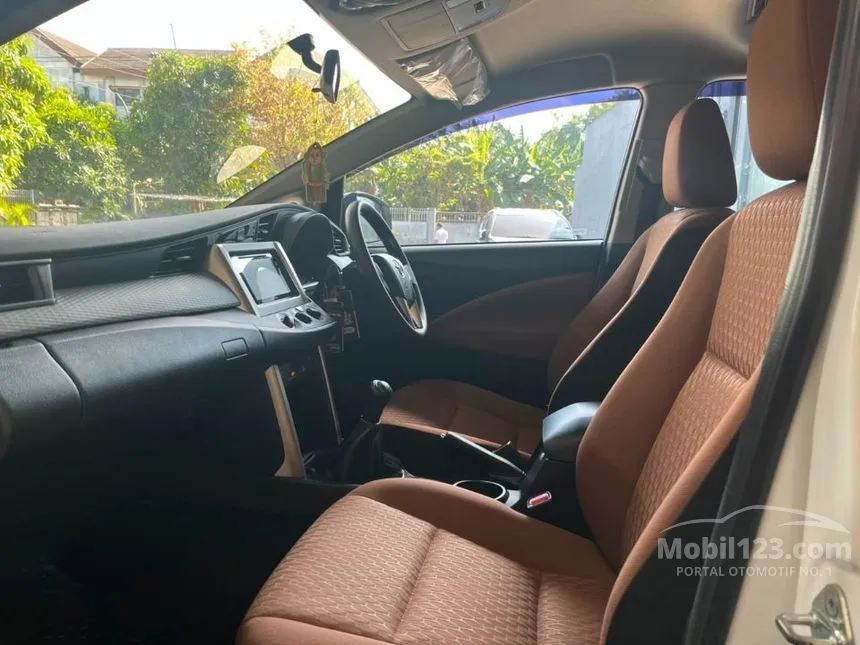 2016 Toyota Kijang Innova G MPV