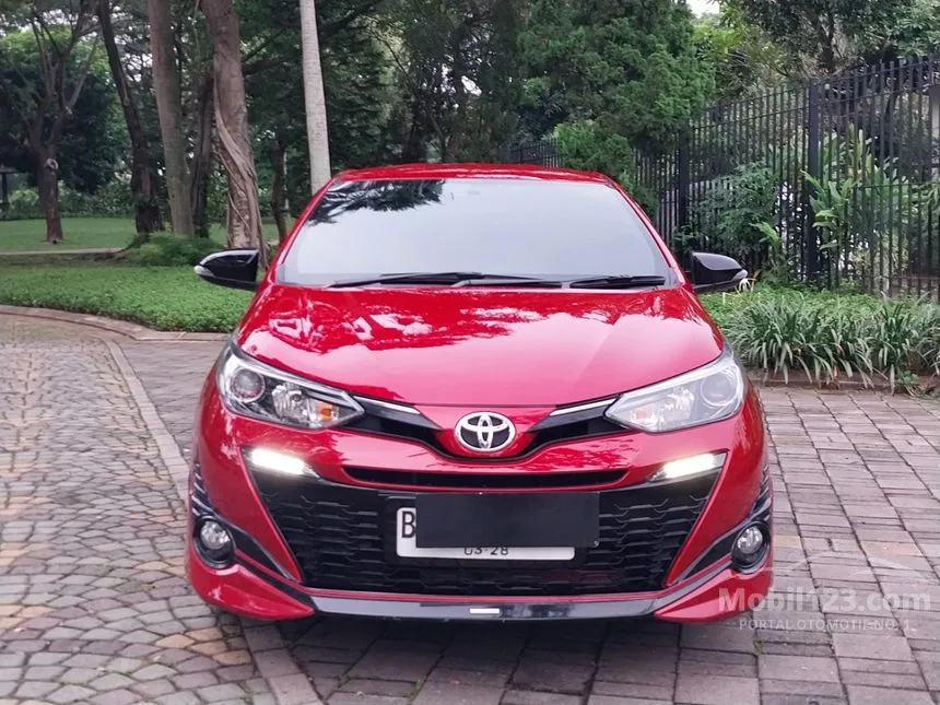 Jual Mobil Toyota Yaris 2018 TRD Sportivo 1.5 di Banten Automatic Hatchback Merah Rp 195.000.000