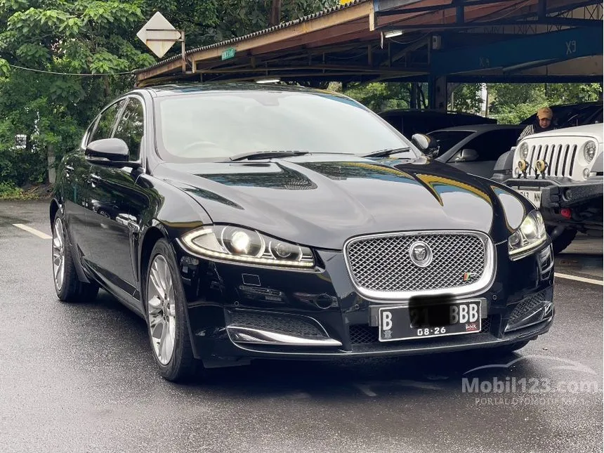 2011 Jaguar XF V6 Sedan